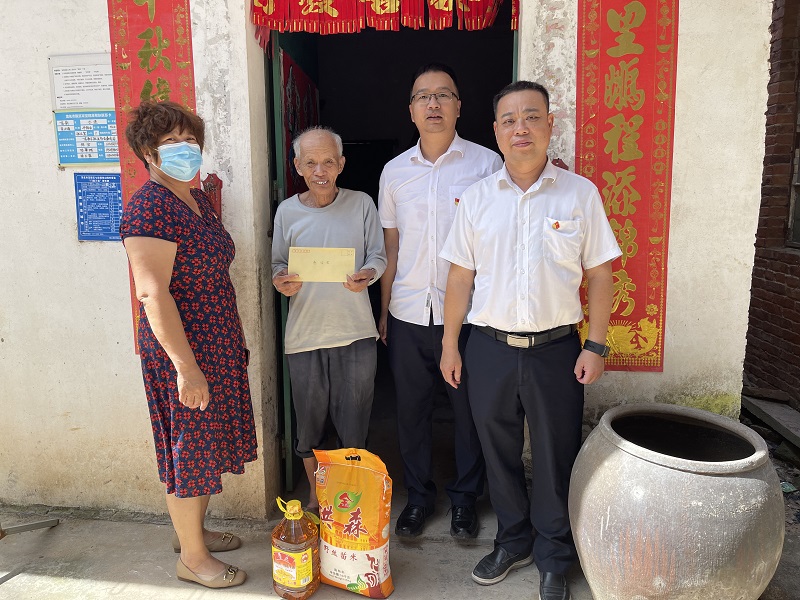 1656390615720352.jpg 走访图片.jpg