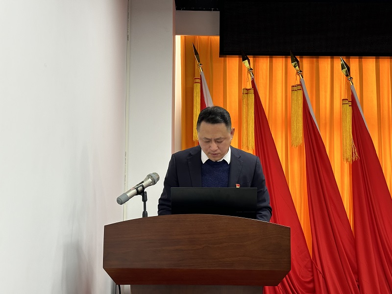 1707120797504375.jpg 图片3.第三支部书记述职.jpg